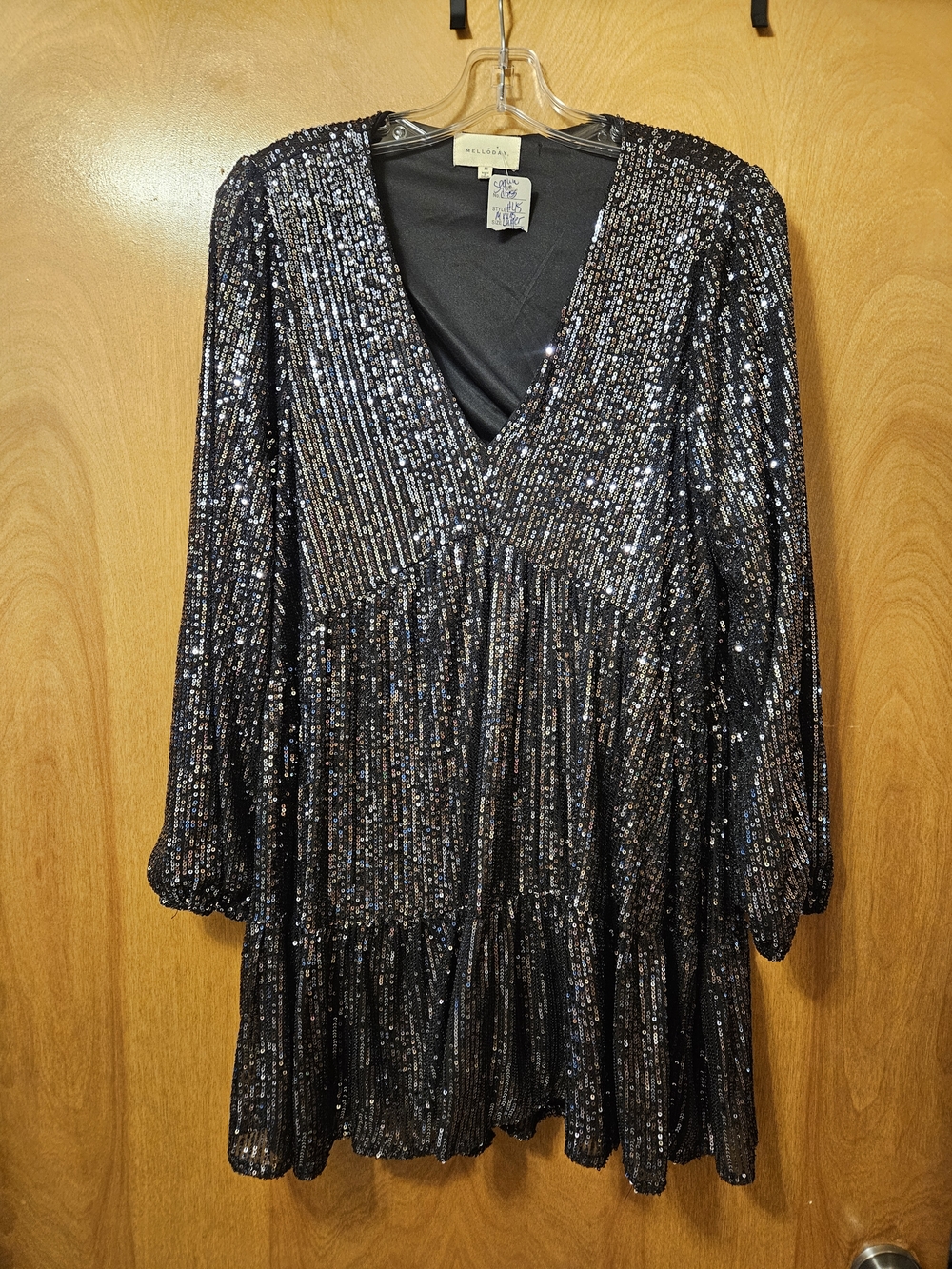 MELLODAY Black Sequin V-Neck Long Sleeve Mini Dress with Sparkle